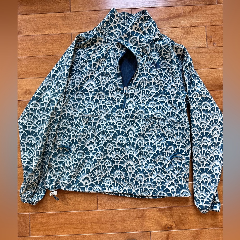 windbreaker